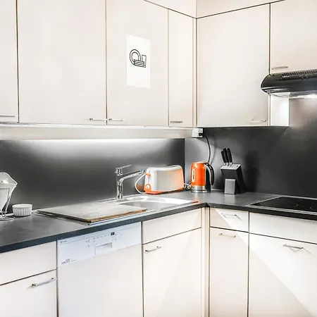 Pansiyon Downtown - Large, Quiet Private 