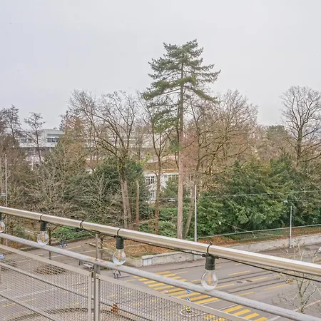 Enge Station - Private Alps Accommodatie bij particulieren *