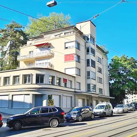 Accommodatie bij particulieren Enge Station - Private Alps *